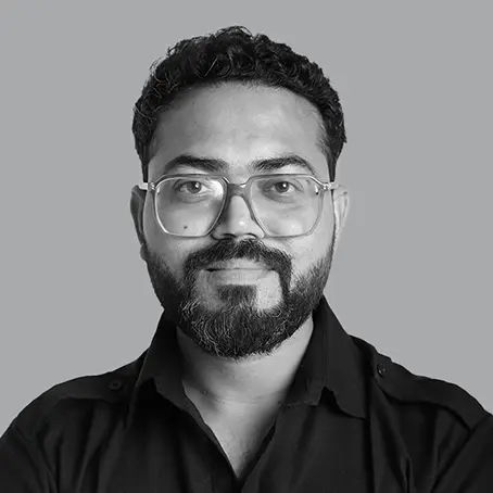 Manoj-Kuldeep-th_1.webp